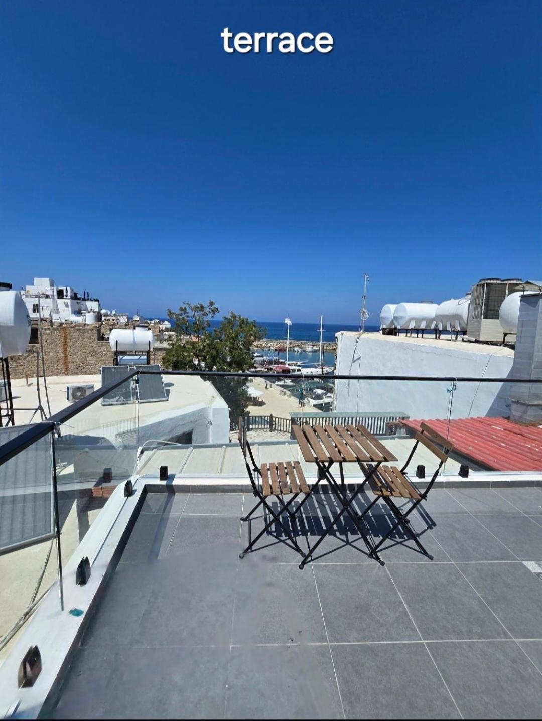 Cyprus Harbour Suites Кирения Экстерьер фото